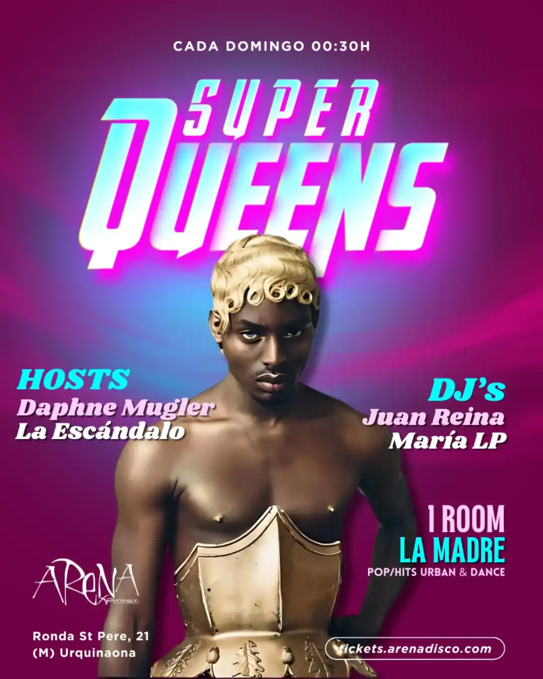 SUPER QUEENS
